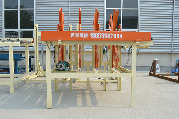 市場(chǎng)消費(fèi)升級(jí)，全自動(dòng)送板機(jī)如何準(zhǔn)確把握風(fēng)向